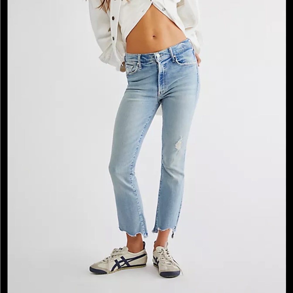Mother Jeans The Insider Crop Step Chew